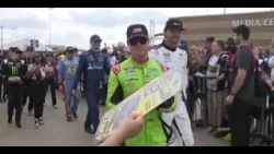 NASCAR fans pack into Kansas Speedway for Hollywood Casino 400