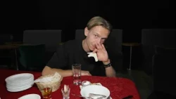 ÕHTU! | Brent käis 5-käigulisel haisval õhtusöögil 🤢