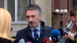 SËRISH SHTYHET SEANCA NDAJ JANKULLOVSKËS DHE MIJALLKOVIT