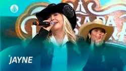 Jayne chega para cantar músicas que marcaram sua carreira | Terra da Padroeira