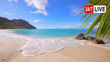 Seychelles - North Island - Wild Beach Ocean Waves