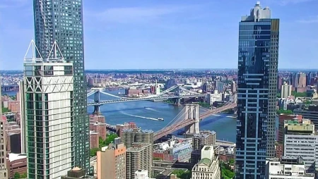 Brooklyn Bridge Live in New York City